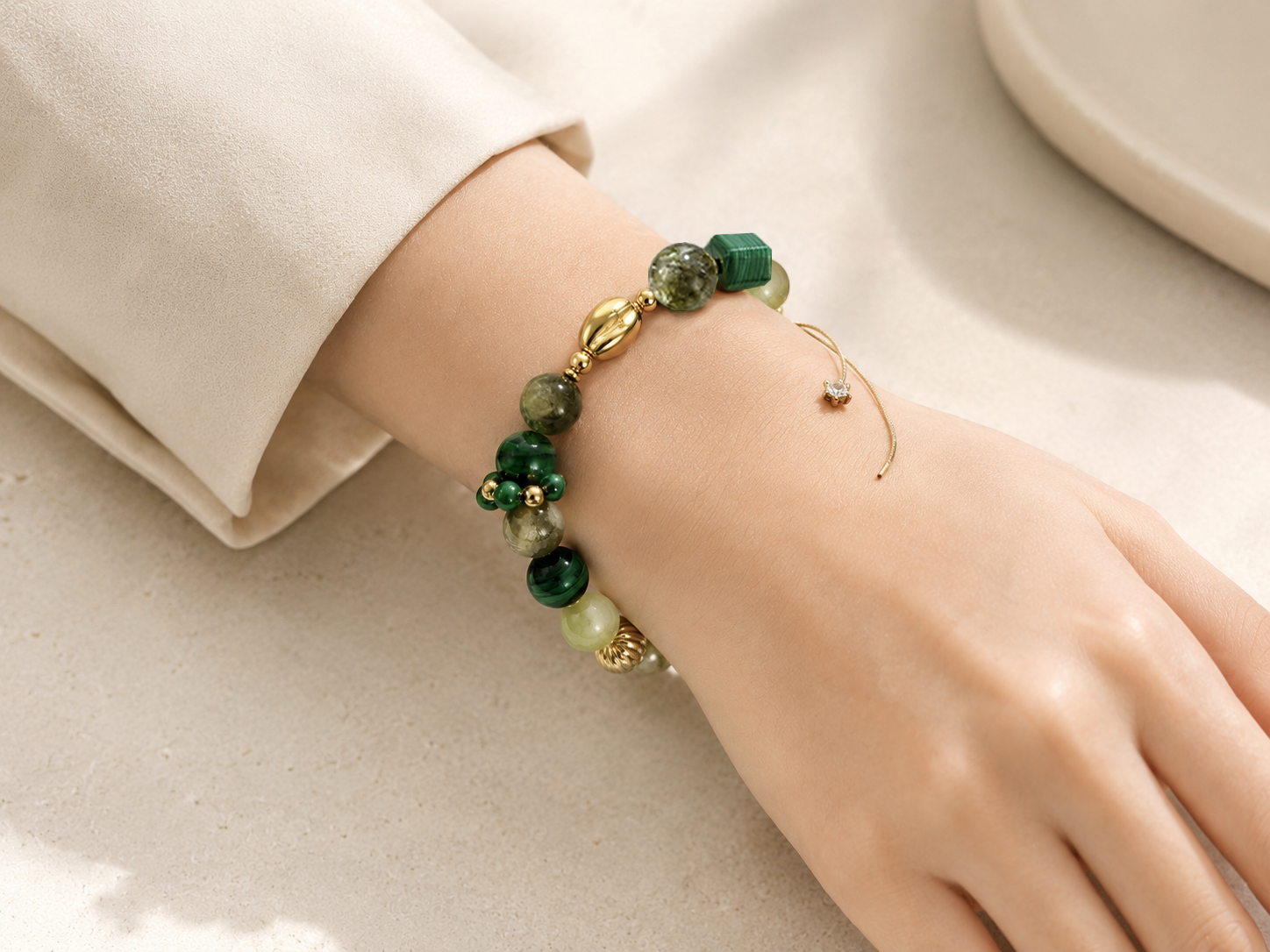 翠翎 Verdant Plume